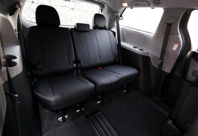 車標(biāo)都認(rèn)識(shí)但車卻沒啥人認(rèn)識(shí)，用V6賣45萬(wàn)的高端貨