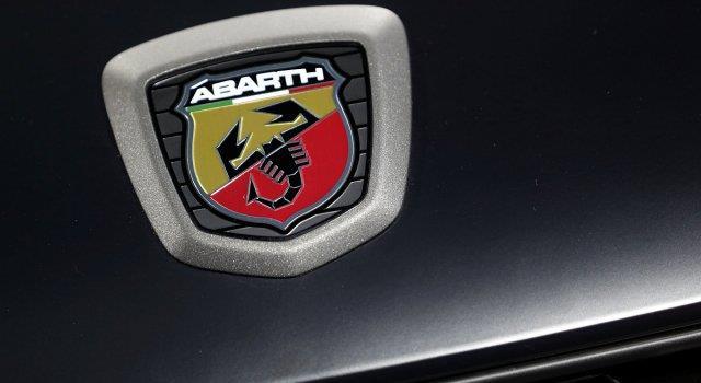 十大“盾形”車標，認出“別克”不算啥，全認識送“榨菜”！