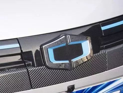 車標越丑越火？這幾款高逼格的車標，在國內一個比一個慘！