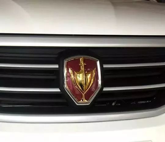 車標越丑越火？這幾款高逼格的車標，在國內一個比一個慘！