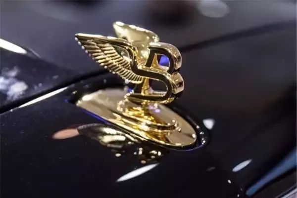 賓利車標其實學問大 黑紅藍綠四種顏色寓意不同