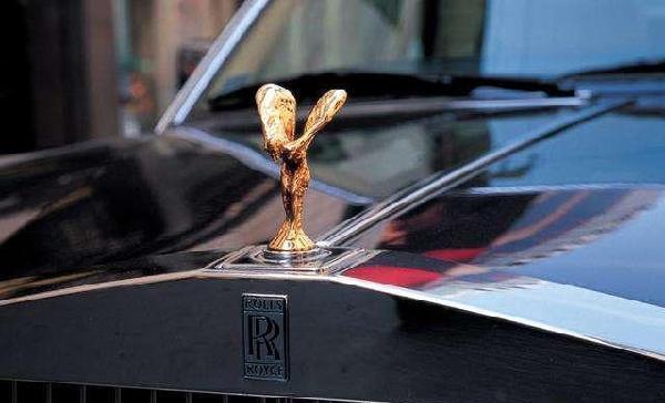 全球較有內涵的七大車標，奔馳寶馬上榜