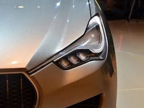 車標是土豪象征！18秒賣100臺狂賺國人一個億