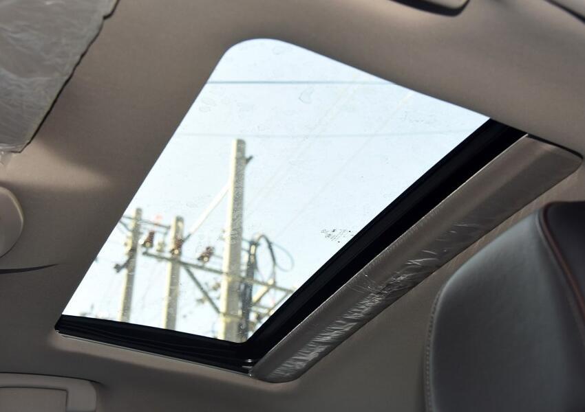 被車標害慘的豪車，檔次不輸帕薩特，一路跌至不足15萬，就沒人買