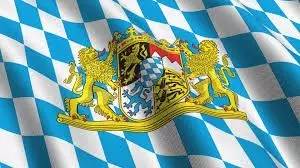 勞斯萊斯車標背后，竟有一段凄美的愛情。