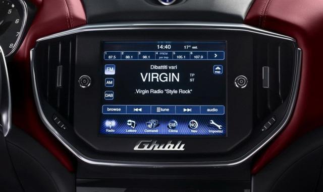 車標值300萬賣80萬，可坐進去連40萬的車都不如