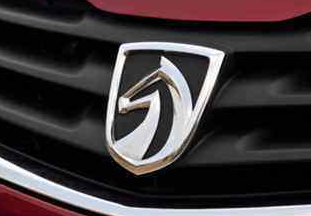 寶駿終于換掉“寶驢”車標，全新車標絲毫不輸勞斯萊斯！