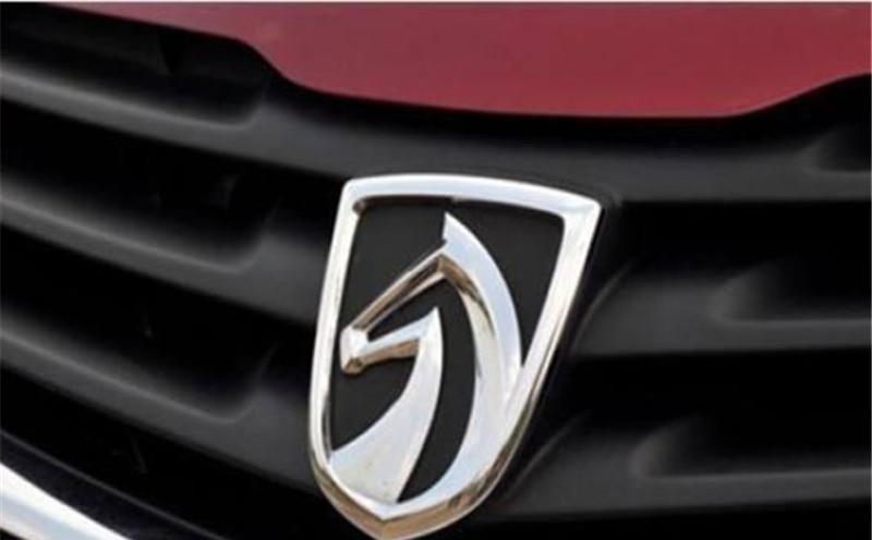 全球5大動(dòng)物車(chē)標(biāo)，前2個(gè)旗鼓相當(dāng)，誰(shuí)是真正的“叢林之王”？