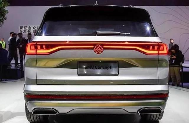 帶“LED車標”大眾來了，超5米的車身配“虎爪”大燈，還是7座版