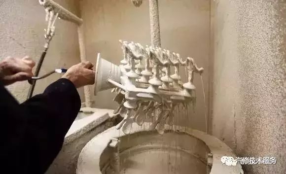 瘋了吧！一個車標竟然要20多萬！！