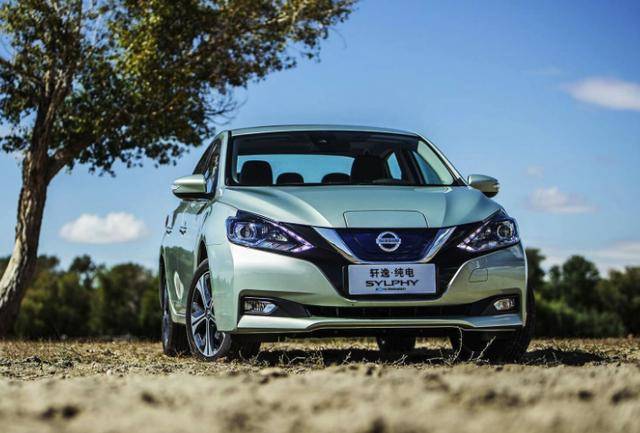 日產(chǎn)車標將換新？全新車標讓人看不懂，網(wǎng)友：像是山寨的