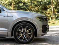 被車標坑慘的豪車!和卡宴同平