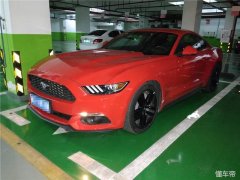 車標(biāo)帶匹馬，卻比法拉利便宜