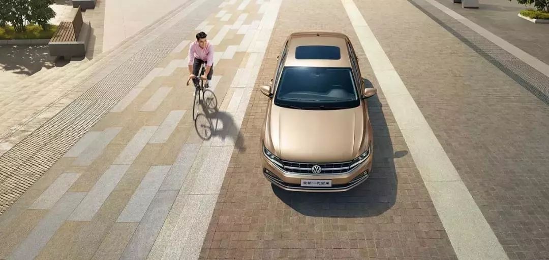 這款車除了LOGO和以前一樣，別的都變了