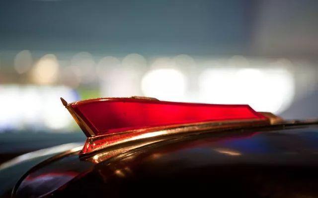 汽車立標不只是用來顯示展示LOGO，其實還有這些作用