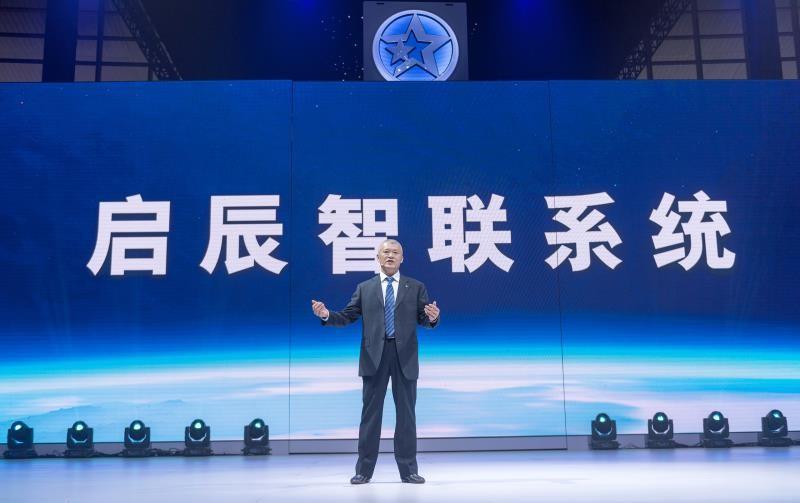 一個logo、一個車機系統、一輛車，啟辰在鄭州搞了個大事情