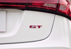 路上遇見這些車尾標志的車，