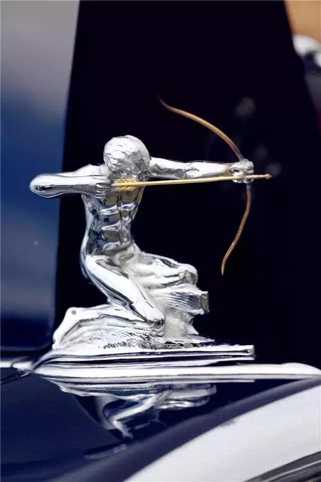 時代變遷丨盤點難得一見的汽車標志（驚喜在較后）