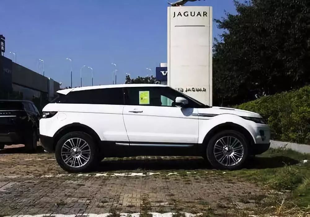 吉利換新LOGO了？