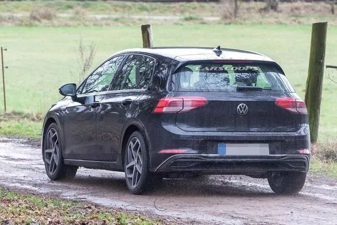 大眾新LOGO曝光！快瘦成閃電了！