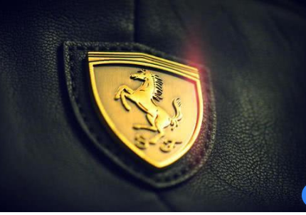  幾個“動物”標(biāo)志的汽車，看起請自覺避開，這個賓利也怕