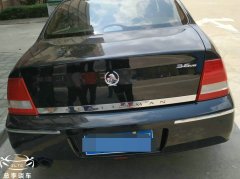 看外形是別克，車標(biāo)卻是獅子