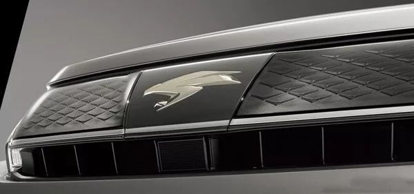 豐田發(fā)布新車，LOGO設(shè)計(jì)曝光！