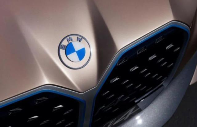 「品牌資訊」瑪莎拉蒂、寶馬標志升級，車企集中換標