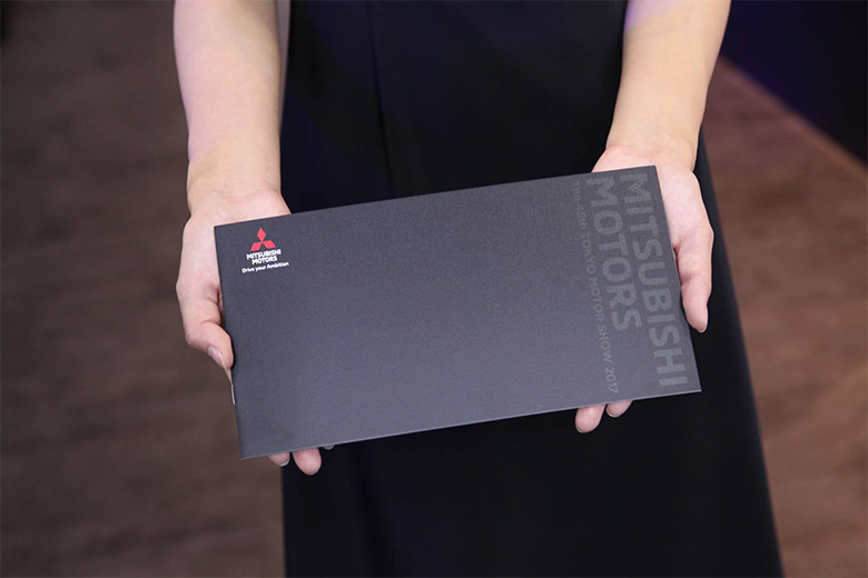 三菱汽車標志字體換新，并推出全新的全球品牌口號