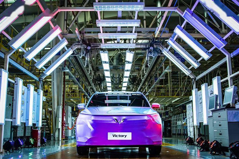 號外！你們家的神車五菱LOGO換標了！