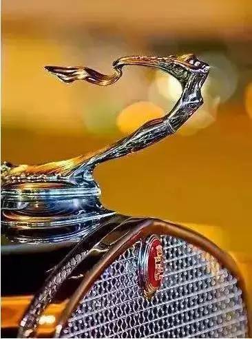 這些立體車標，見過3個以上就很了不起！