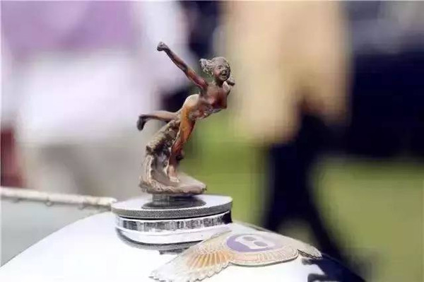 這些立體車標，見過3個以上就很了不起！