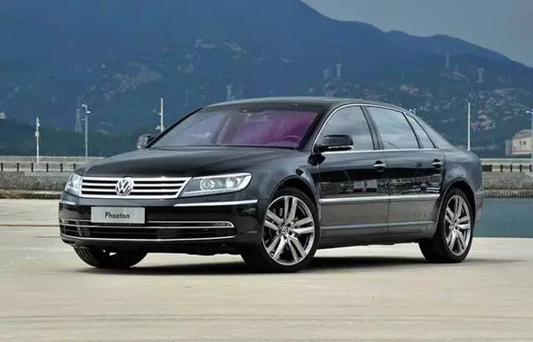 這幾款車車標看起來很低調但絕不好惹！