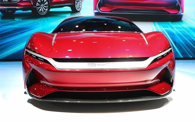 比亞迪可算舍得換車標(biāo)了！這世界上還有什么不可能呢？