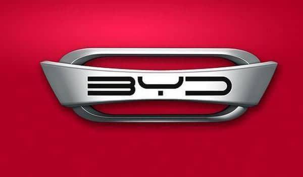 比亞迪可算舍得換車標(biāo)了！這世界上還有什么不可能呢？
