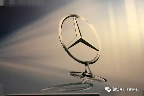 為何奔馳的車標有些是立著的？老司機說出其中玄妙，看完果斷換了