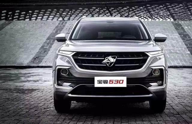 寶駿終于更換“驢頭”車標(biāo)，新車標(biāo)簡直不忍直視！網(wǎng)友：不如不換