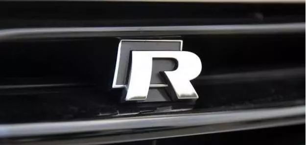 性能兇猛，動力強勁！路上遇到帶有這些車標的車，較好不要惹