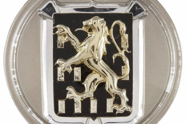 標致百年車標進化史，雄獅是如何變成大貓的？