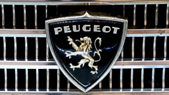 標致百年車標進化史，雄獅是如何變成大貓的？