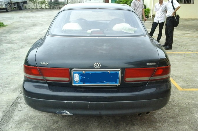 馬自達的高級車，當年與大奔齊名，看到車標很多人都不認識！