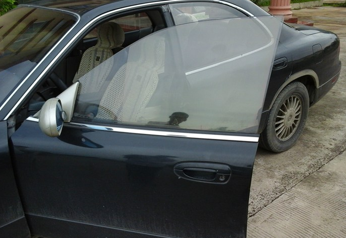 馬自達的高級車，當年與大奔齊名，看到車標很多人都不認識！