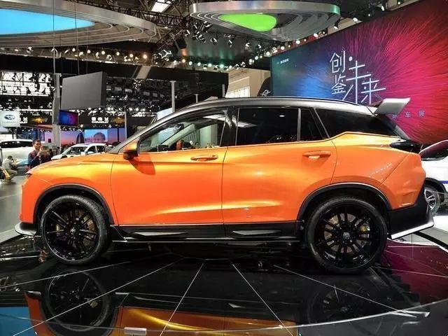 海馬汽車終于換車標啦！居然換了真“海馬”