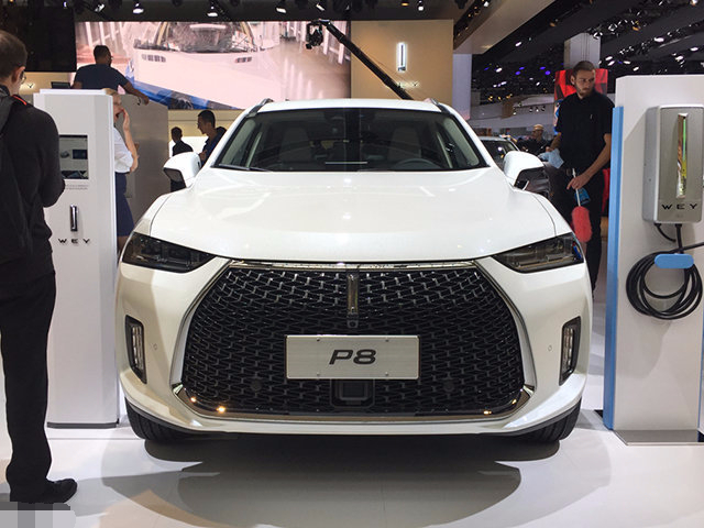 長城終于換上新車標(biāo)，可惜原形畢露，網(wǎng)友：2018年較丑的車！