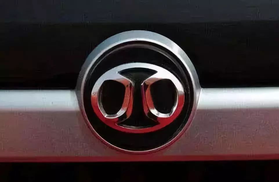 毀于車標的四個汽車品牌 第三款是豬鼻子