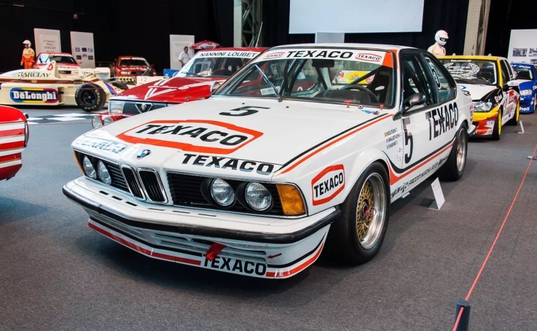 寶馬的藍白車標來源于螺旋槳？99%的人其實都錯了...