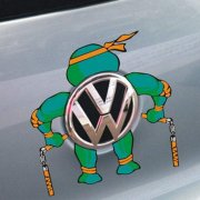 大眾車主嫌車標不好看，爆改