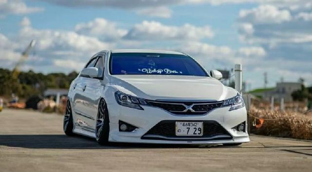 豐田系的十一大車標，老司機都認不全，你認識幾個？