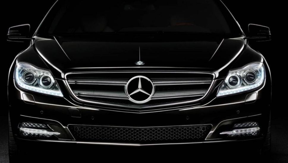 從苐yi個(gè)汽車(chē)出現(xiàn)到現(xiàn)如今的豪華品牌，奔馳的車(chē)標(biāo)演變歷史