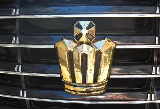 豐田車(chē)標(biāo)是怎么演變來(lái)的？一開(kāi)始不叫TOYOTA